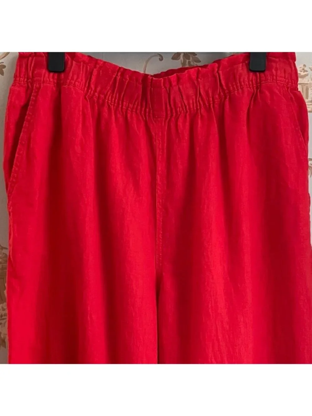 H&M bright red